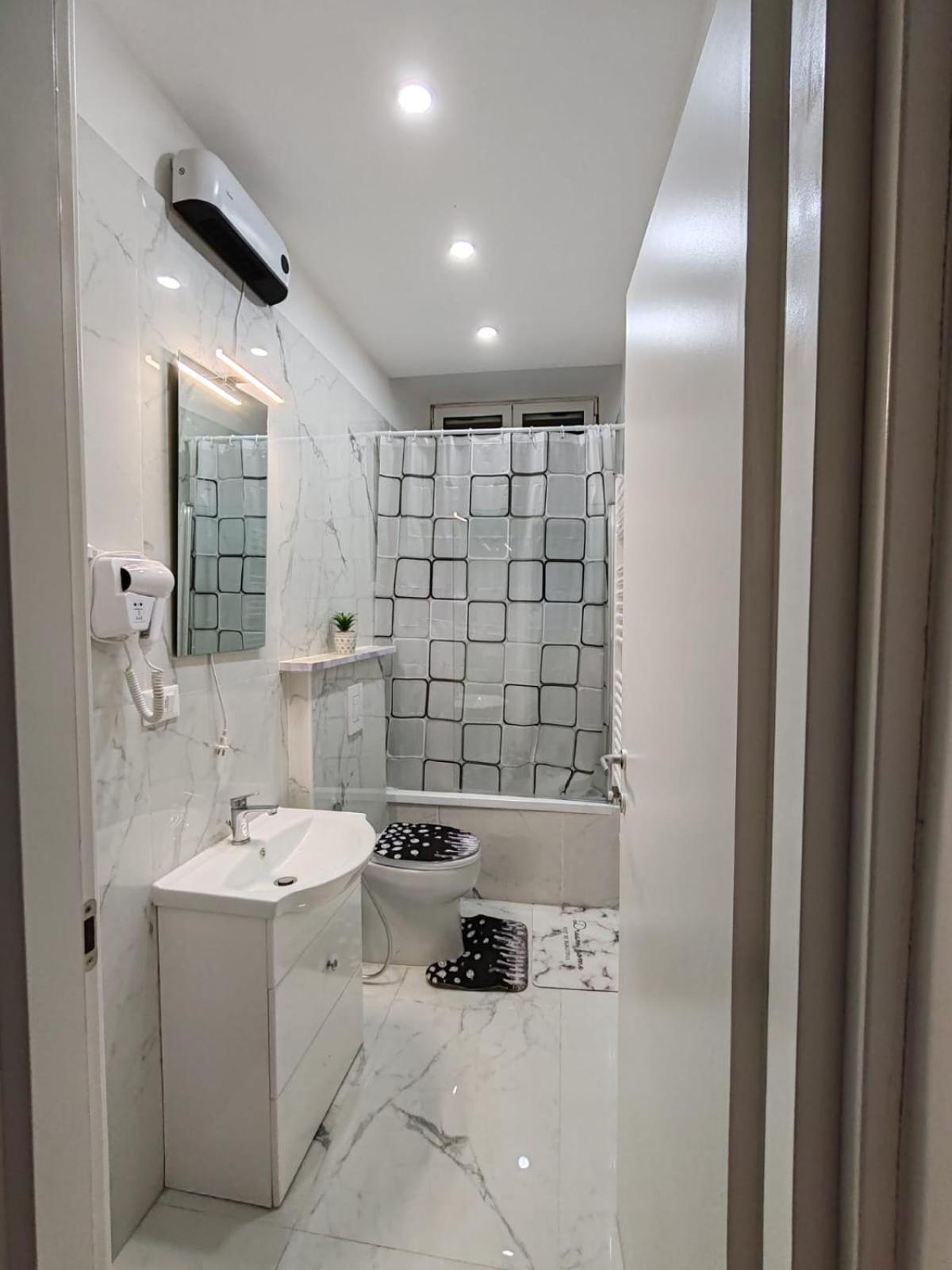 Dolce Vita Romana Ngoại thất bức ảnh